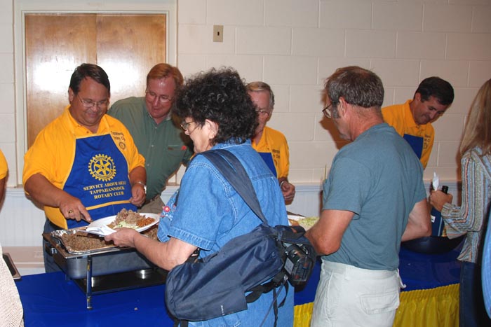 rotary-pork-feast-2007-062