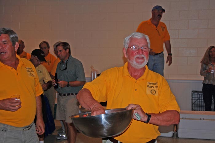 rotary-pork-feast-2007-071